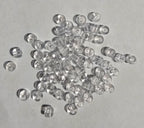 Détail perles cristal transparent pour mosaïque artisanale
