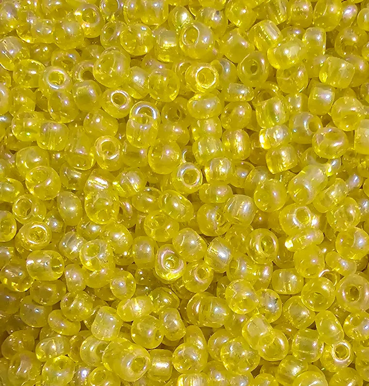 Perles de rocaille jaune nacré AB rainbow 4mm — Mosaic Dream