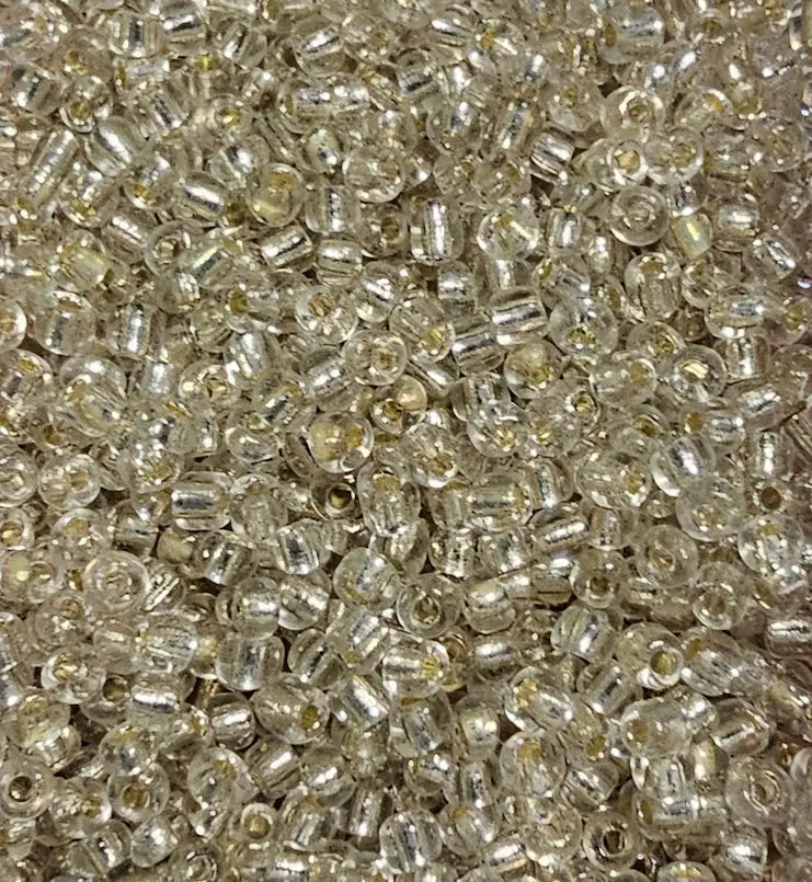 Perles de rocaille cristal silver-lined 4mm — Mosaic Dream
