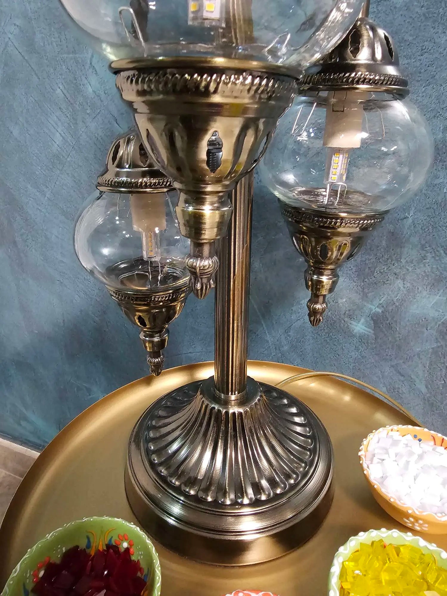 Lampe mosaïque 3 globes avec motifs artisanaux faits main atelier MOSAÏC DREAM