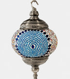 Zoom globe lampe lune mosaïque bleue spirale – détail mosaïque bleu – Mosaic Dream