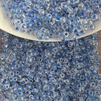 Sachet perles bleu lavande AB 4mm — vue rapprochée