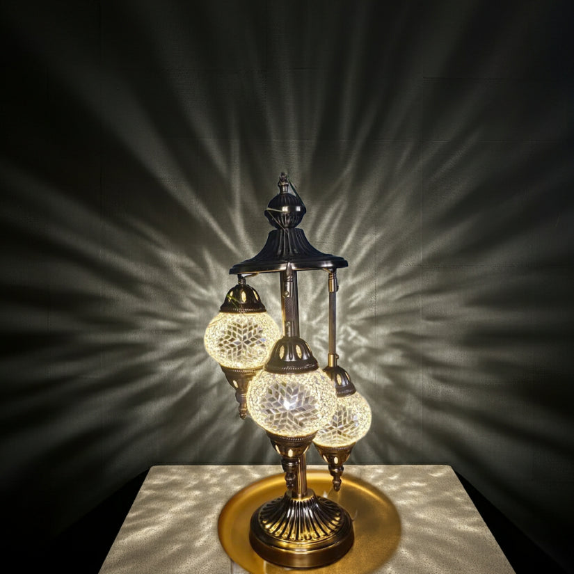 Lampe mosaïque argentée – reflets argentés verre coloré Mosaic Dream