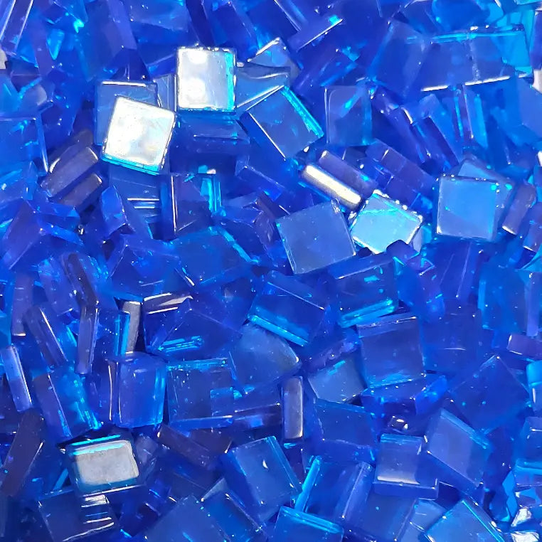 Tesselle de verre bleu carré 8 mm pour globe lampe mosaïque – Mosaic Dream