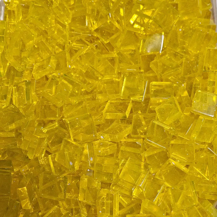 Tesselle de verre jaune carré 8 mm pour globe lampe mosaïque – Mosaic Dream
